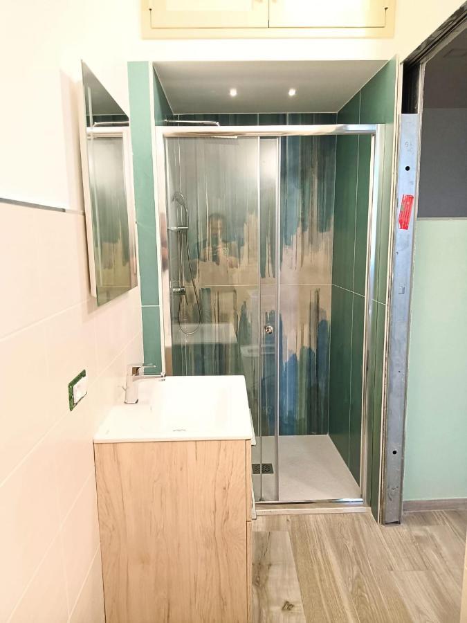 Bilocale Fronte Mare Apartment จีอาร์ดีนี นักซอส ภายนอก รูปภาพ